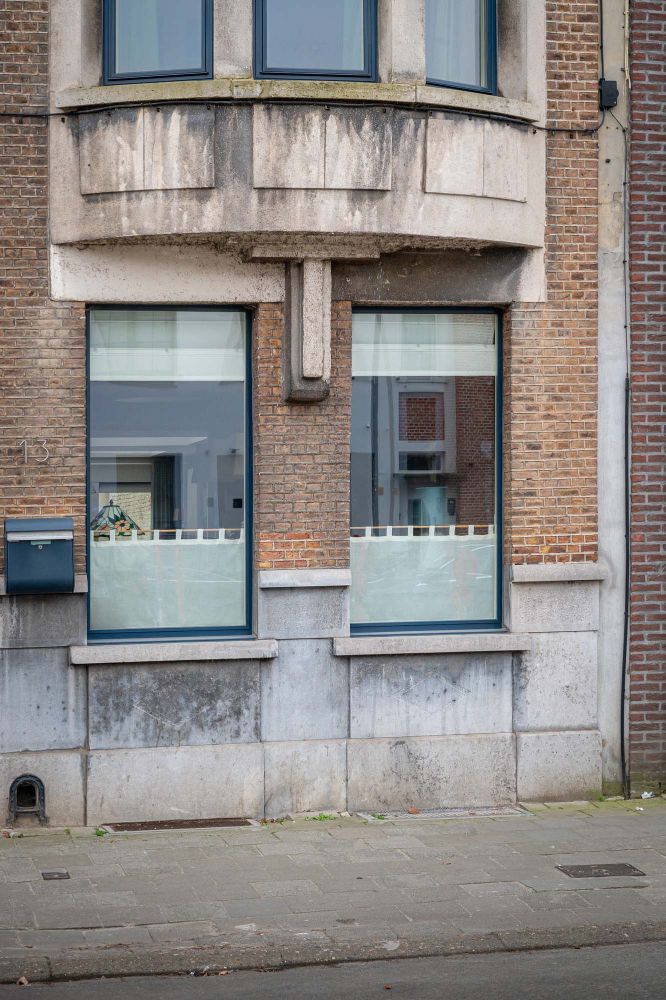 Project: Complete gevelrenovatie in Deurne dankzij Torbo-reiniging en betonherstellingen 8 Ten Eekhovelei Voor 4