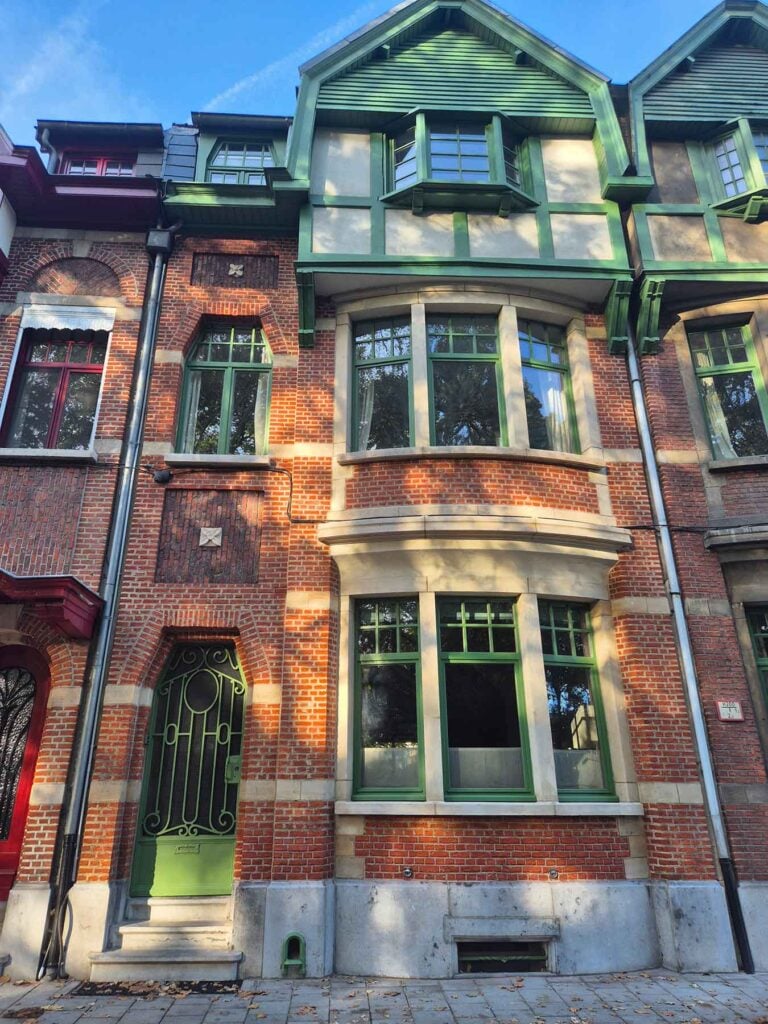 Voorgevel van de Belle Epoque woning in Borgerhout na de gevelrenovatie