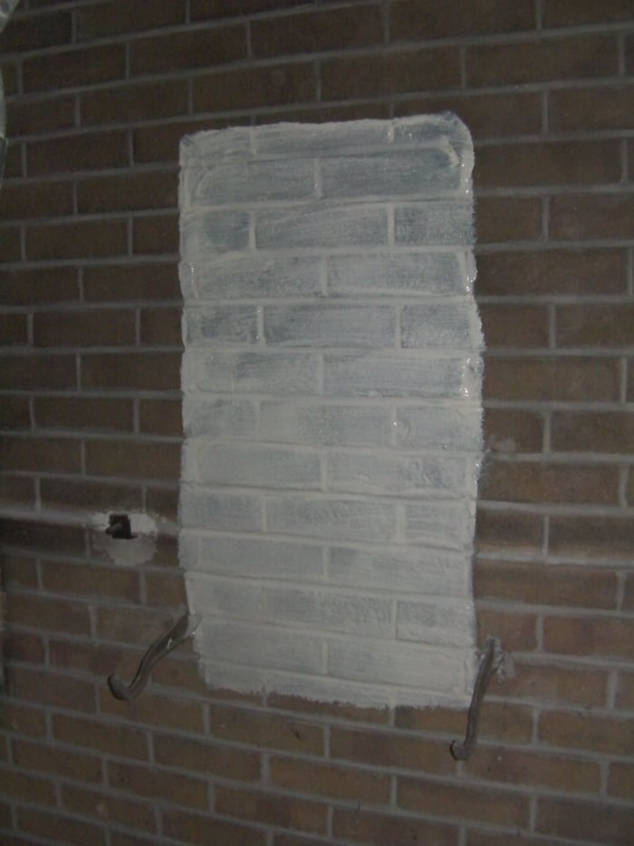 Realisaties muren reinigen met afpelbare reinigingspasta