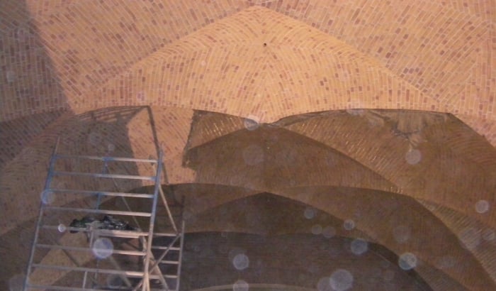 Realisaties muren reinigen met afpelbare reinigingspasta